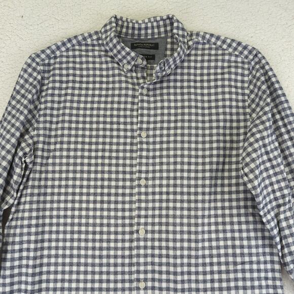 Banana Republic Camden Fit Luxe Flannel Button-down Shirt Check Pattern Medium - Picture 3 of 7